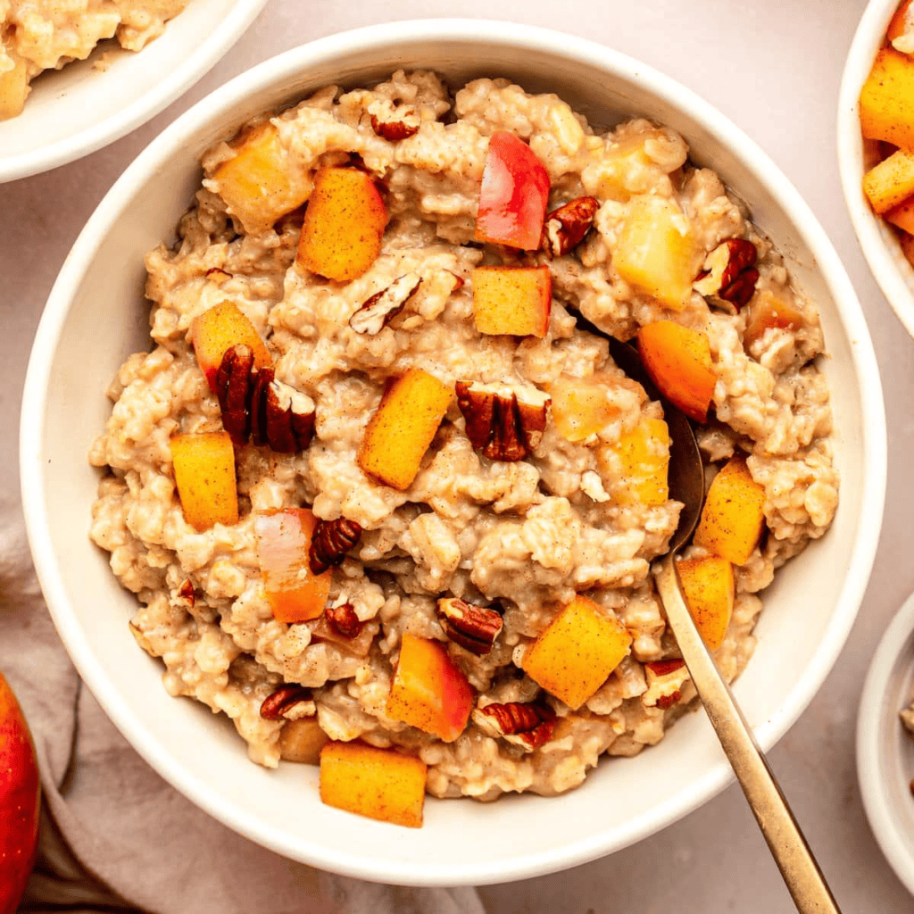 Healthy Vegan Stewed Apples Recipe (Easy Cinnamon Breakfast)
